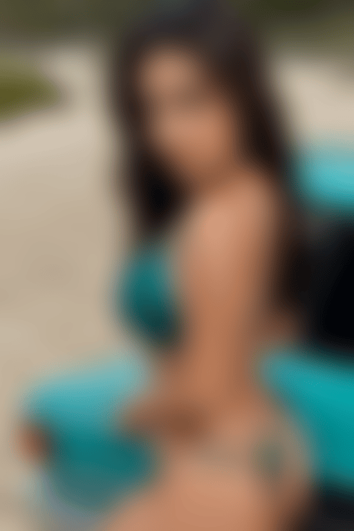 Ava Pena - Free AI Girlfriend and NSFW Chatbot at Krush.chat