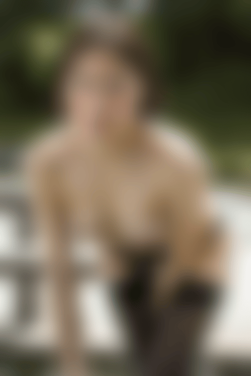 Hela Yoo - Free AI Girlfriend and NSFW Chatbot at Krush.chat