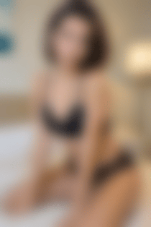 Marie Salazar - Free AI Girlfriend and NSFW Chatbot at Krush.chat
